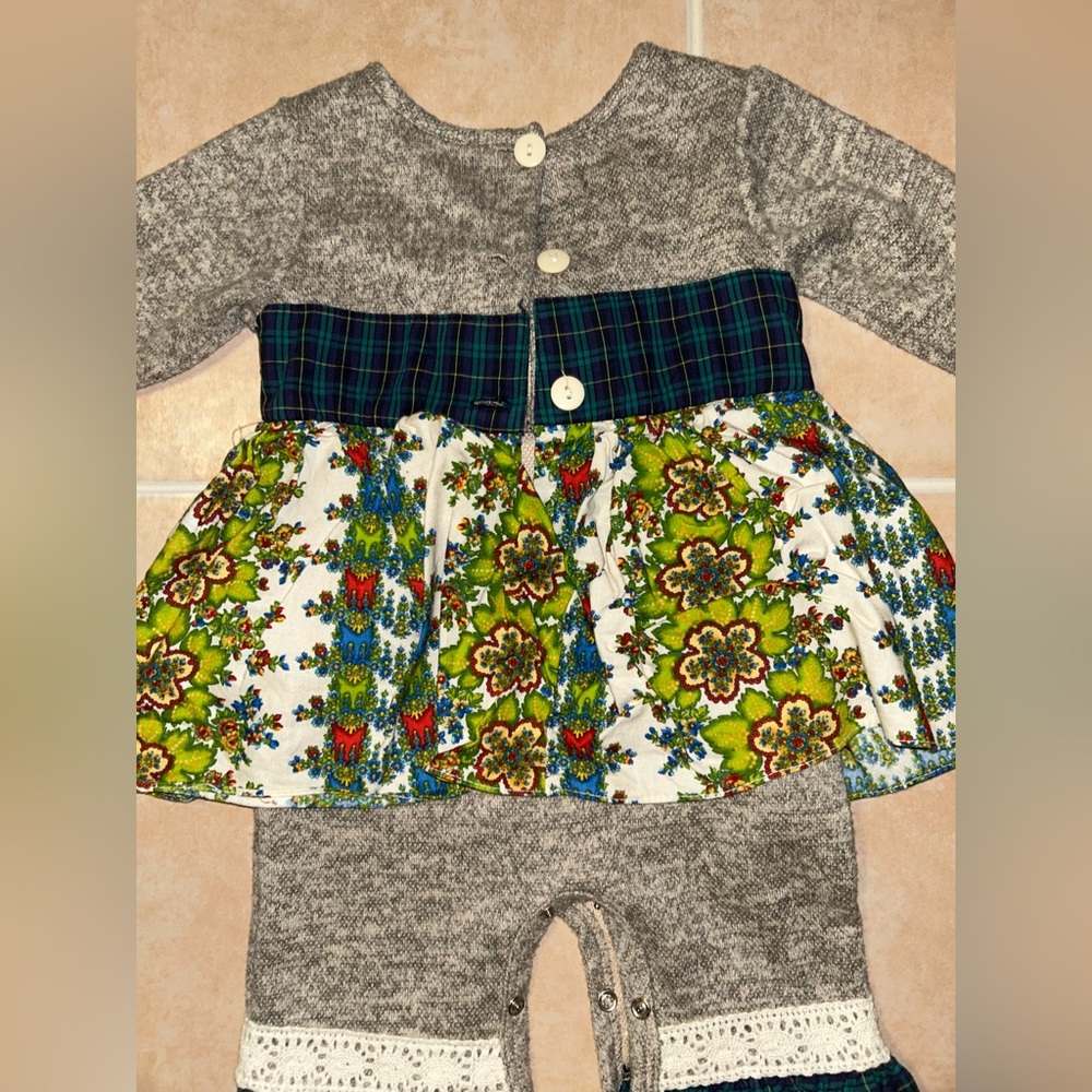 Charming Gray and Green Floral Kids Dress Set - Picture 4 of 5